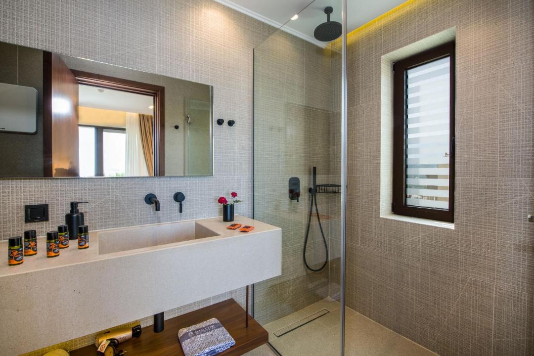 Photo of Bathroom in Plaka