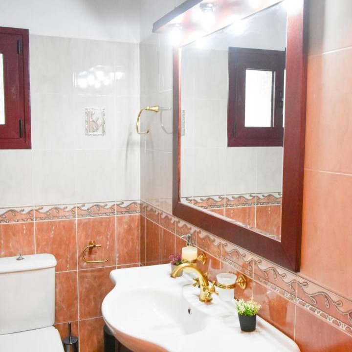 Photo of Bathroom in Galatas