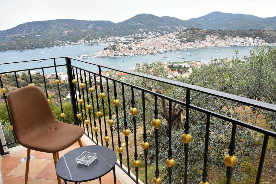 Photo of Patio Balcony in Galatas