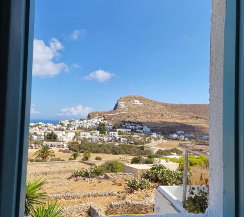 Photo of Others in Chora Folegandros