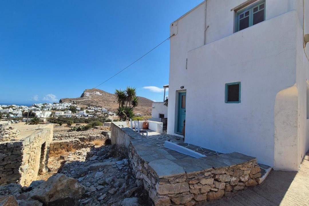 Photo of Others in Chora Folegandros