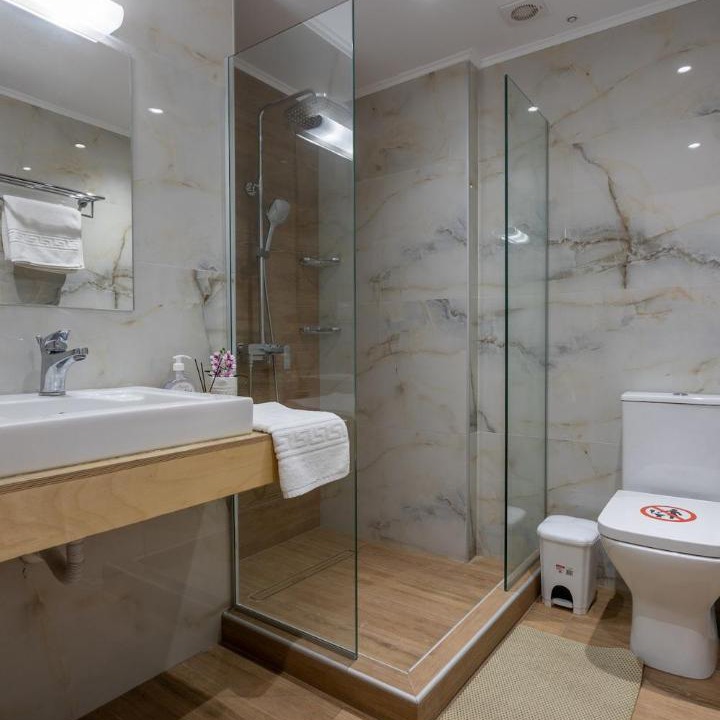 Photo of Bathroom in Minoa Pediada