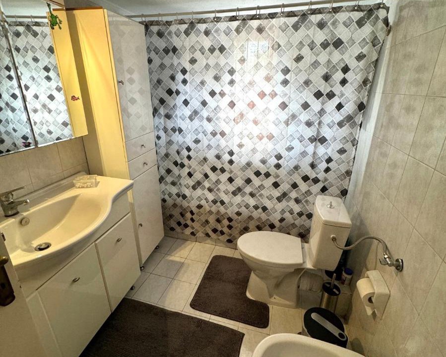 Photo of Bathroom in Neoi Epivates