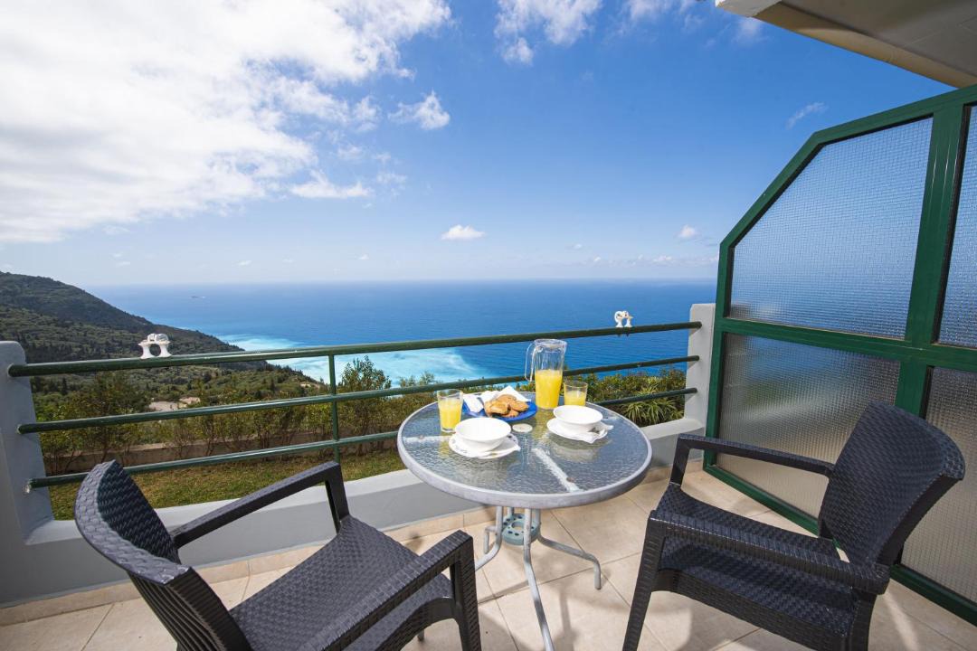 Photo of Patio Balcony in Kalamitsi
