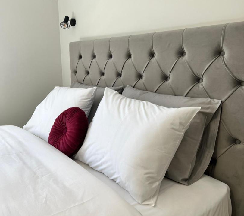 Photo of Bedroom in Drama
