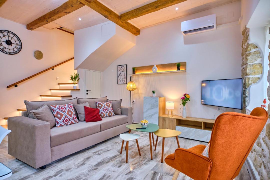 Photo of Livingroom in Aleimmatades