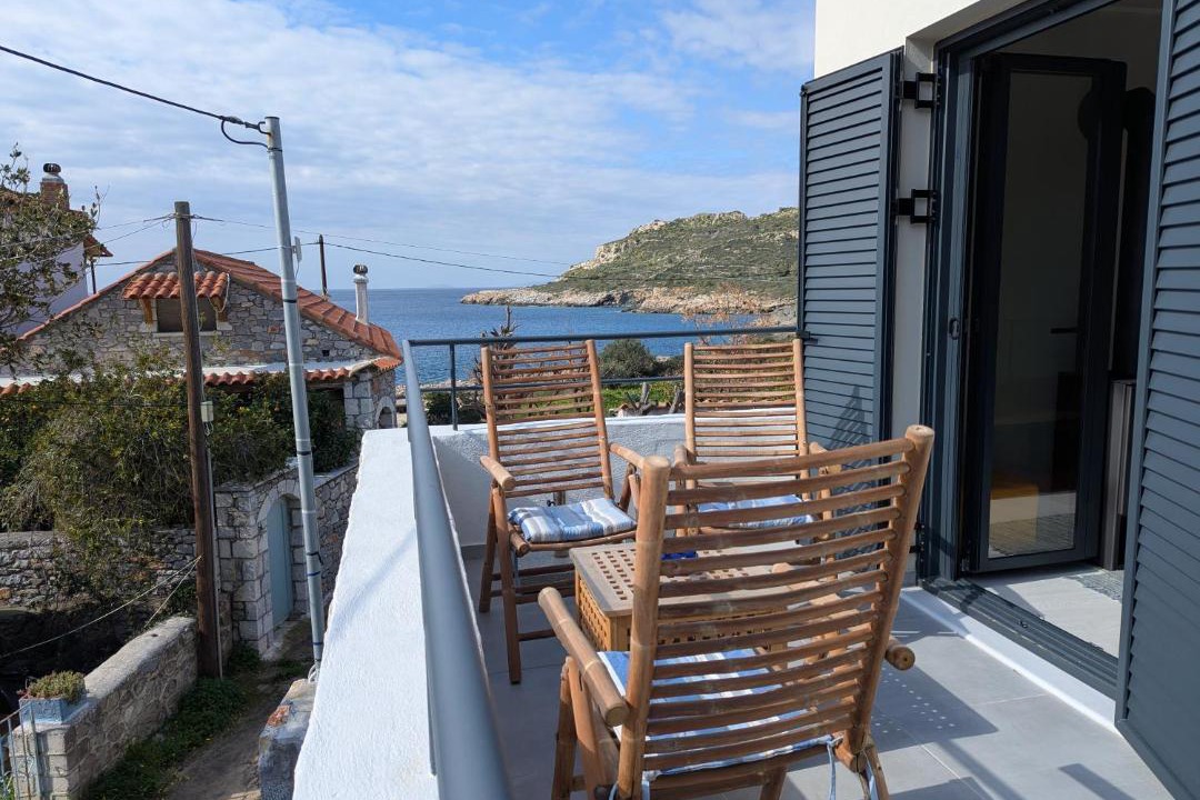 Photo of Patio Balcony in Lefktron