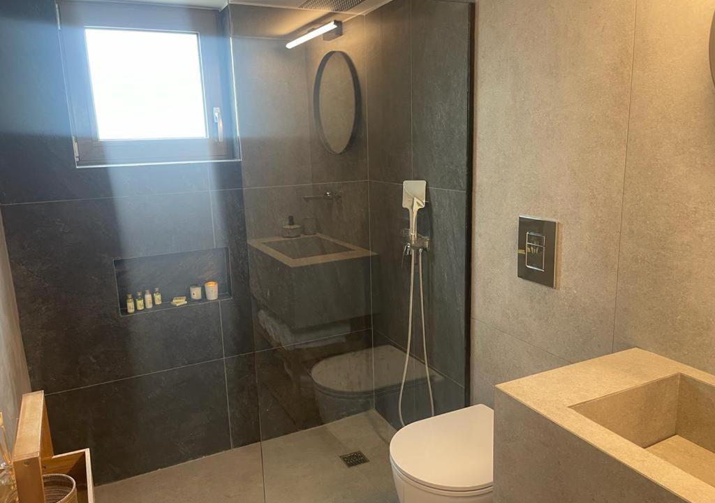 Photo of Bathroom in Rafina
