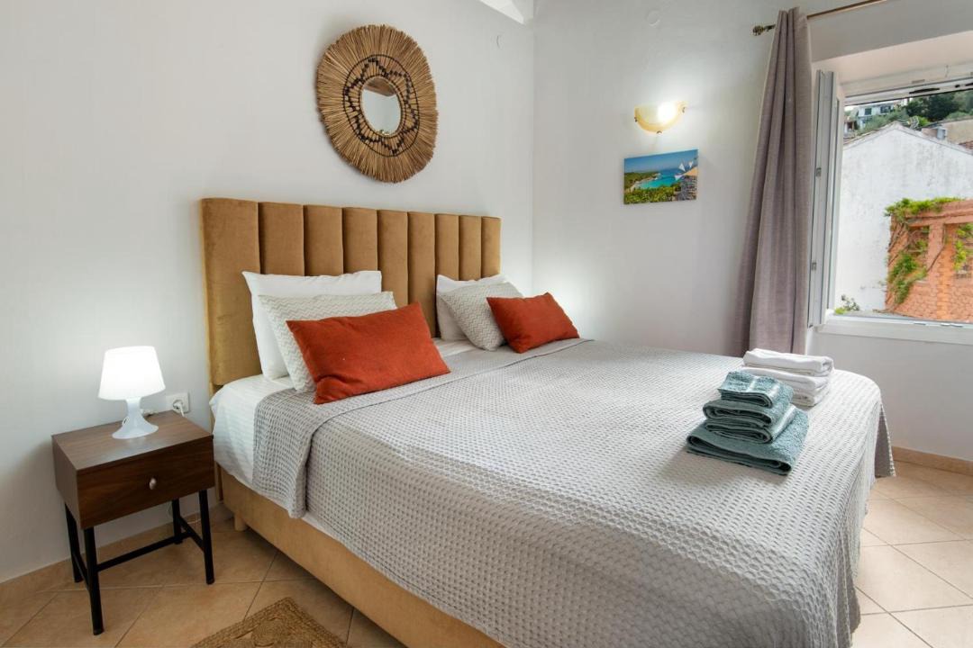 Photo of Bedroom in Longos