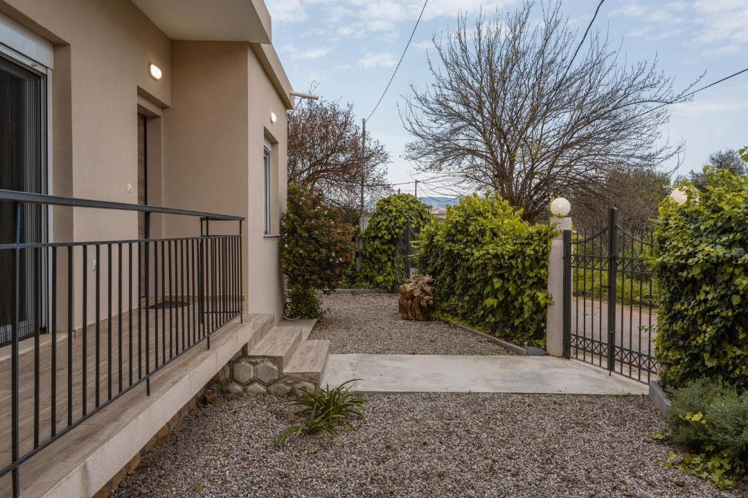 Photo of Patio Balcony in Analipsi