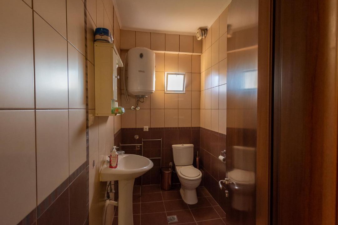 Photo of Bathroom in Flogita