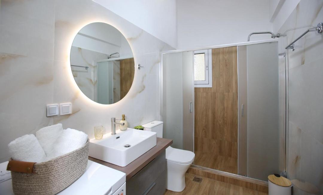 Photo of Bathroom in Kamena Vourla