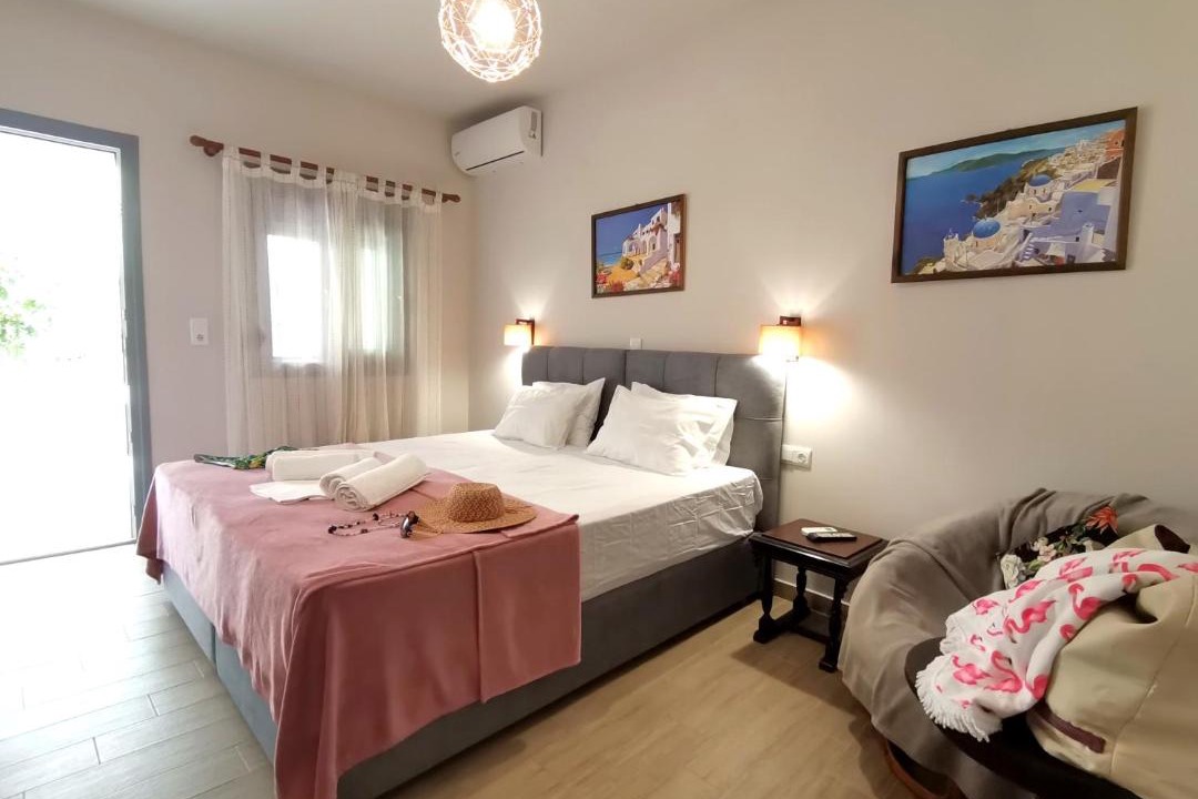 Photo of Bedroom in Chrisi Ammoudia