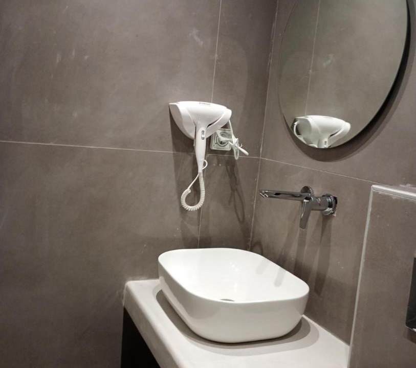 Photo of Bathroom in Emporio