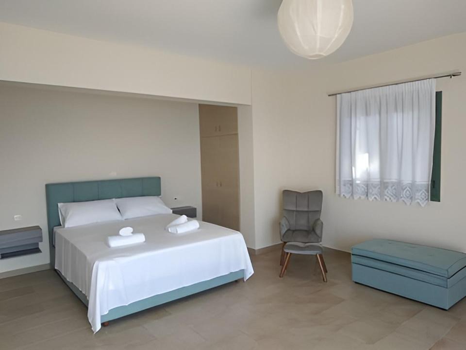 Photo of Bedroom in Angon
