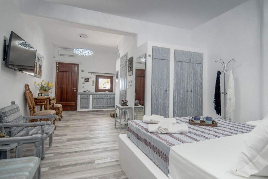 Photo of Others in Naxos