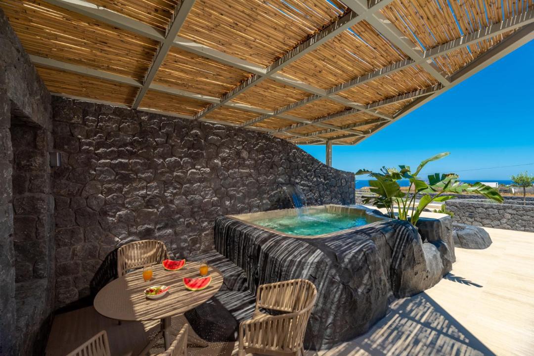 Photo of Patio Balcony in Kamari
