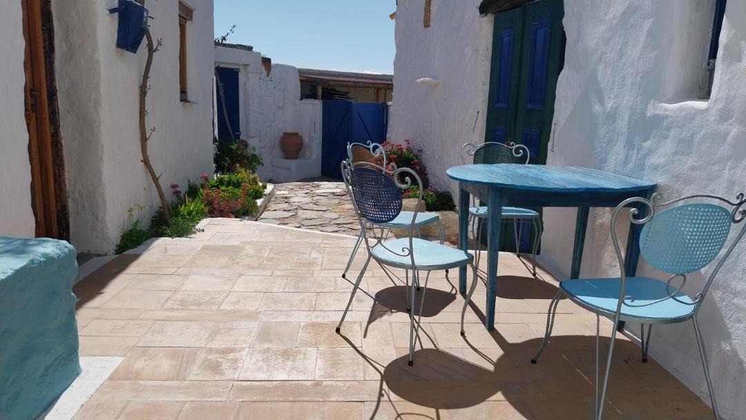 Photo of Patio Balcony in South Rhodes