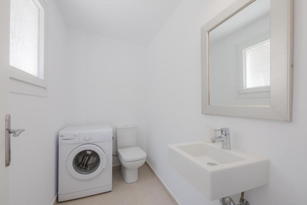 Photo of Bathroom in Apraos