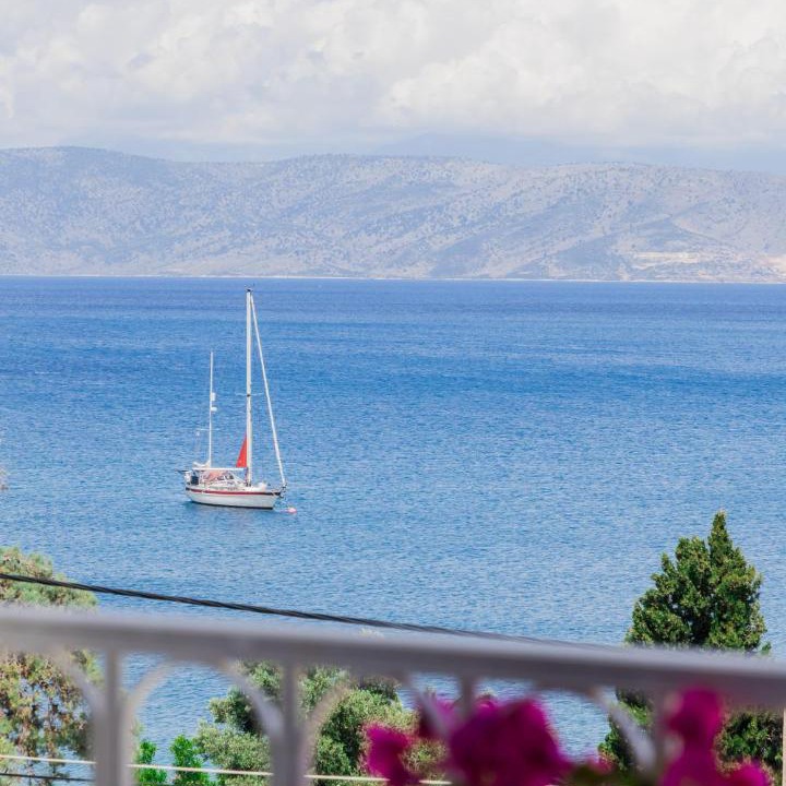 Photo of Patio Balcony in Apraos