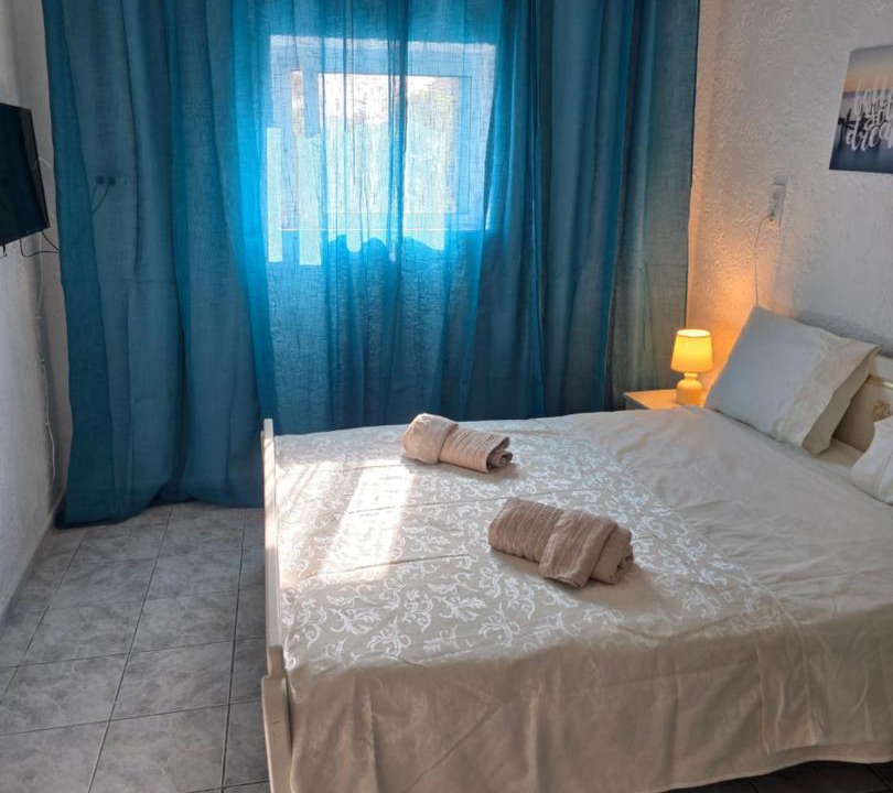 Photo of Bedroom in Lambi