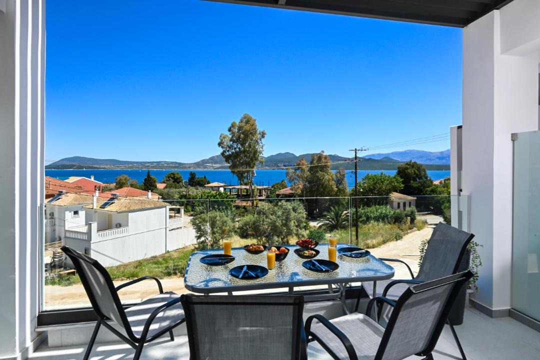 Photo of Patio Balcony in Nikiana
