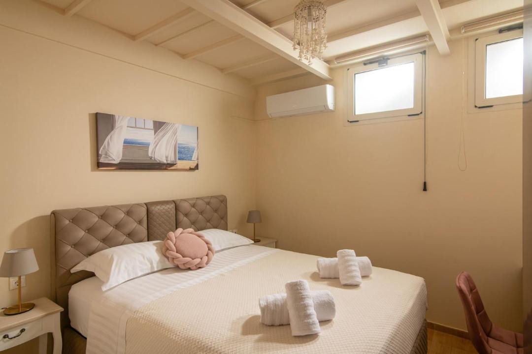 Photo of Bedroom in Minoa Pediada