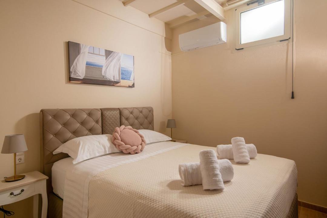Photo of Bedroom in Minoa Pediada
