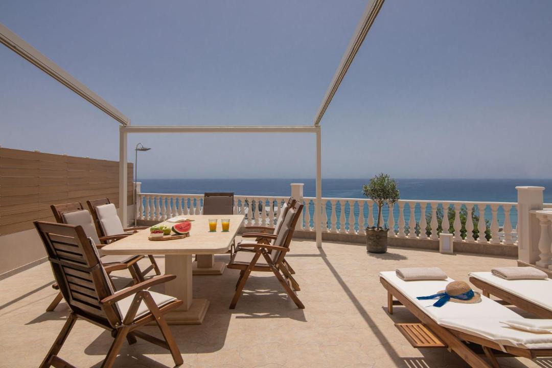 Photo of Patio Balcony in Minoa Pediada