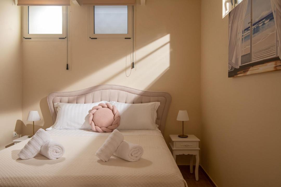 Photo of Bedroom in Minoa Pediada