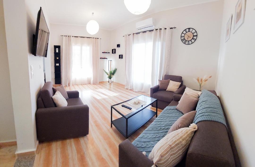 Photo of Livingroom in Agios Spyridon Corfu