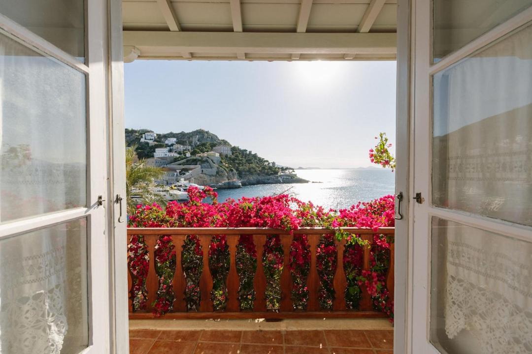 Photo of Patio Balcony in Hydra