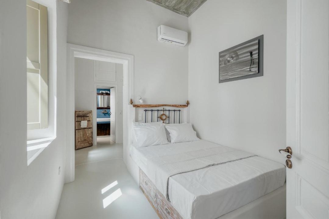 Photo of Bedroom in Serifos