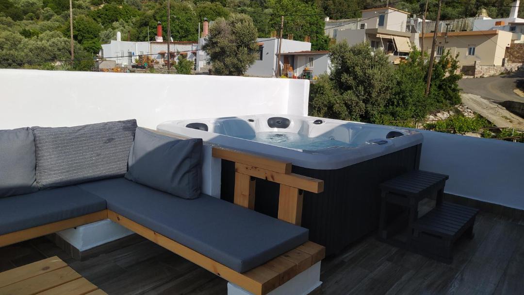 Photo of Patio Balcony in Embonas