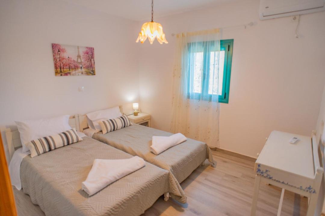 Photo of Bedroom in Andros