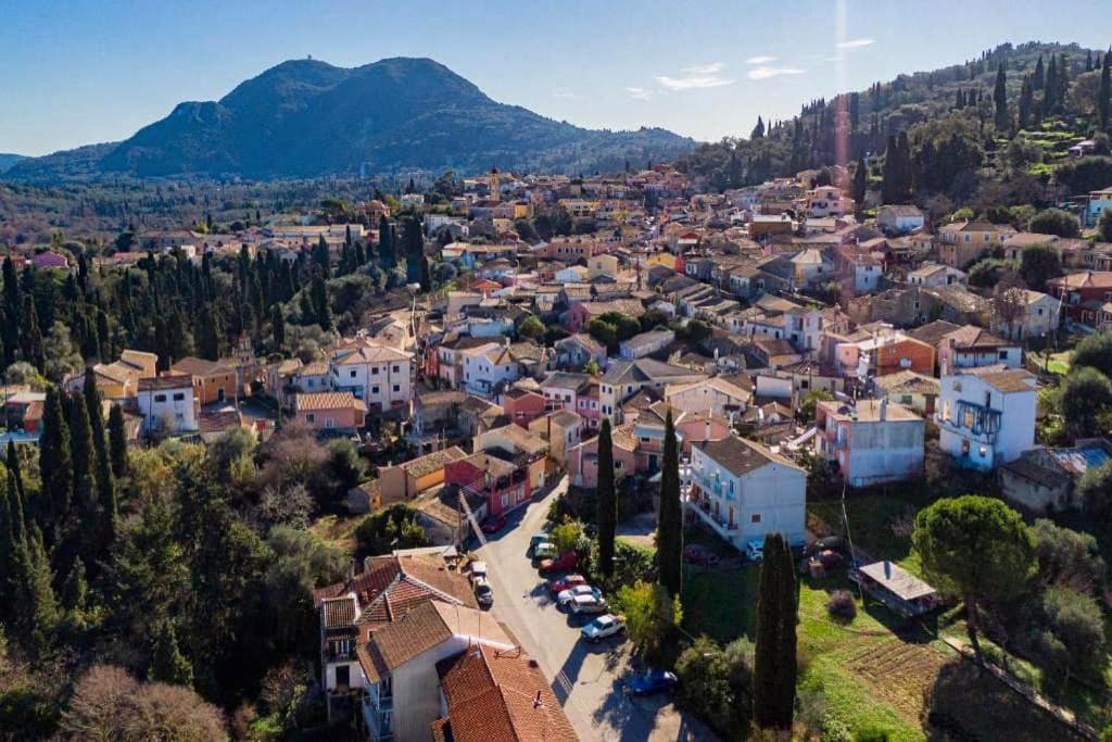 Photo of Buildings in Sinarades