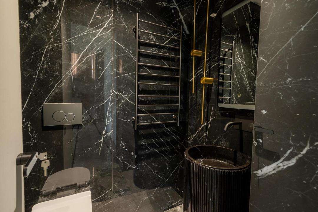 Photo of Bathroom in Polichrono