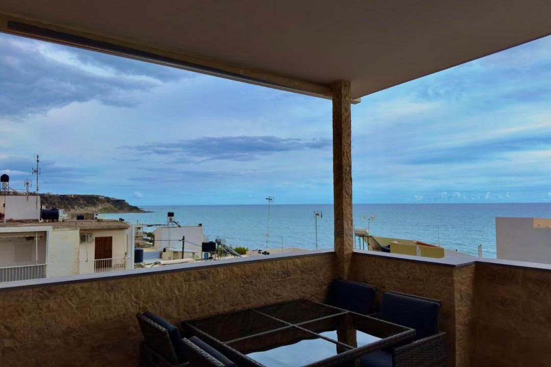 Photo of Patio Balcony in Minoa Pediada