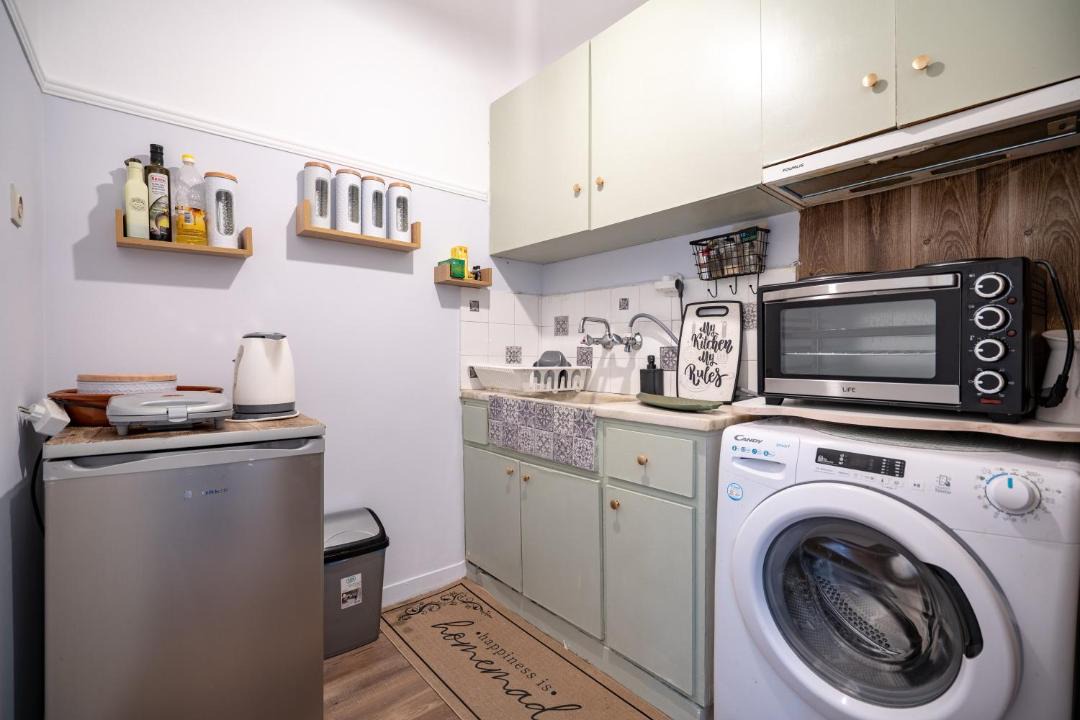 Photo of Kitchen in Filadelfeia-Chalkidona