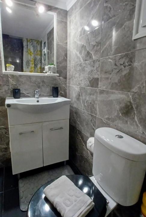 Photo of Bathroom in Neoi Epivates