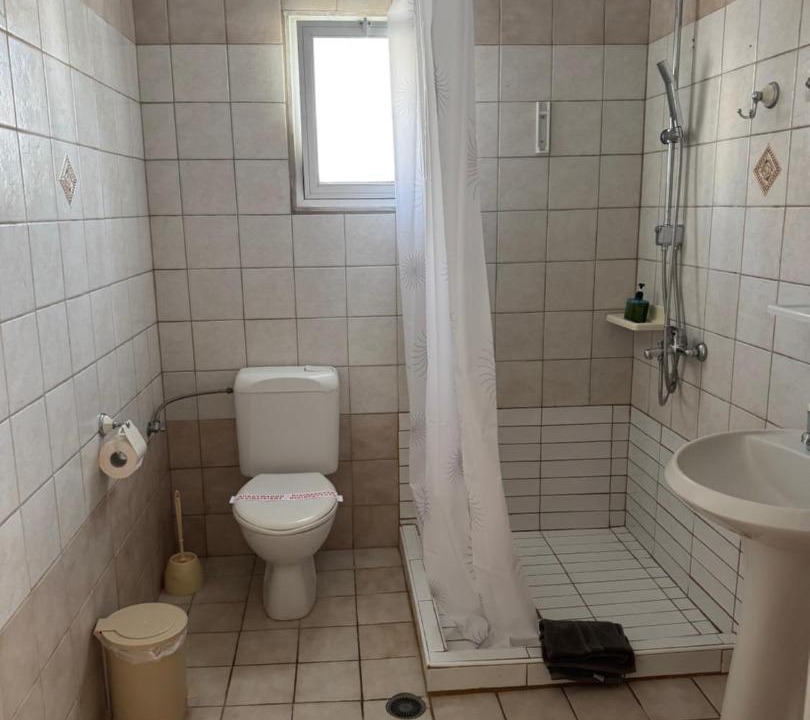 Photo of Bathroom in Ofrinion