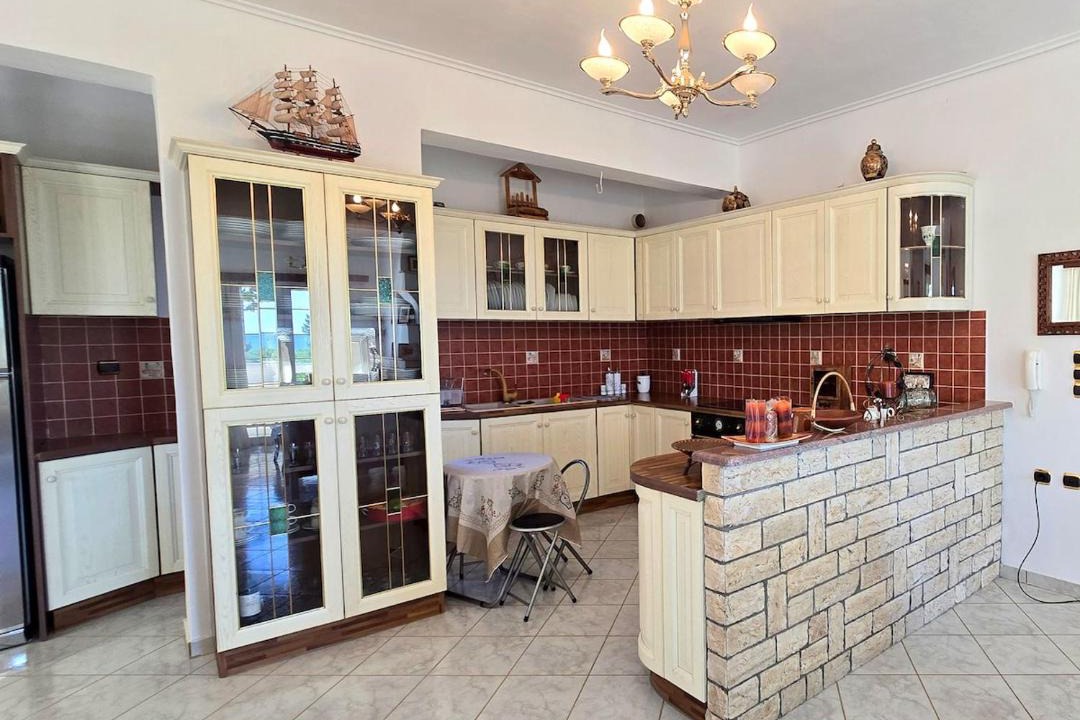 Photo of Kitchen in Plitra