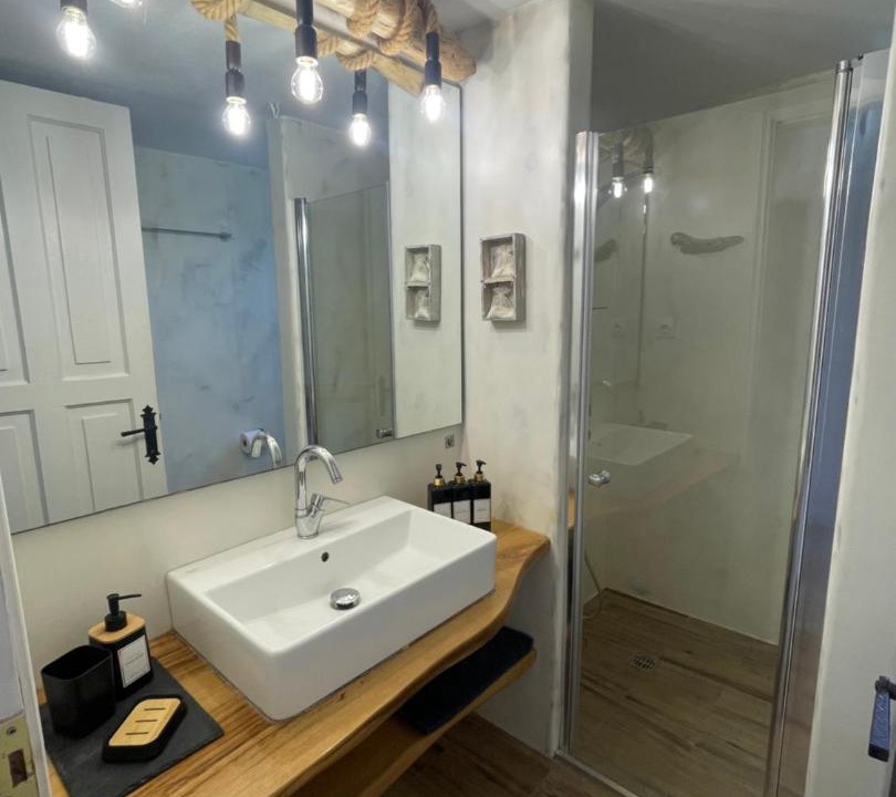 Photo of Bathroom in Zagora-Mouresi