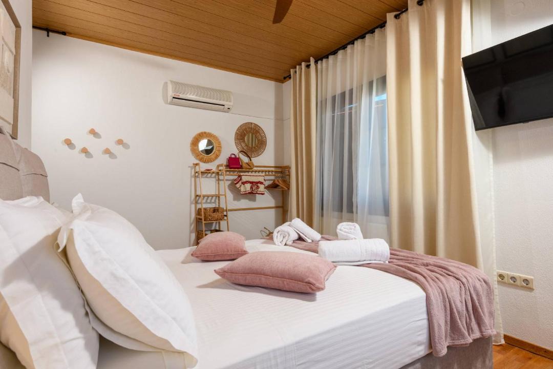 Photo of Bedroom in Chrisi Ammoudia