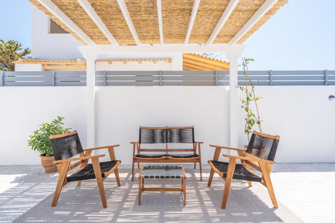 Photo of Patio Balcony in Perdhika