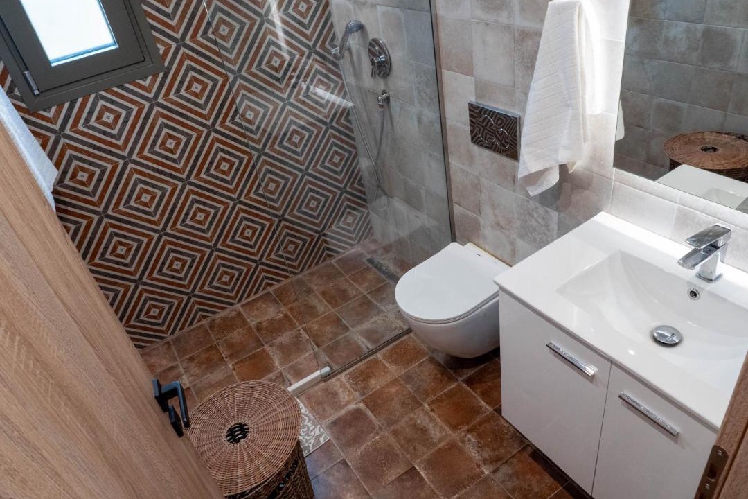 Photo of Bathroom in Limni Vouliagmenis