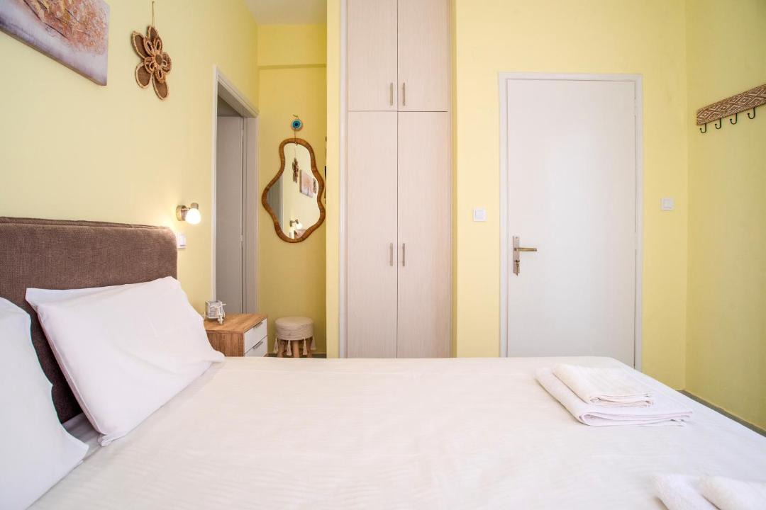 Photo of Bedroom in Melikia