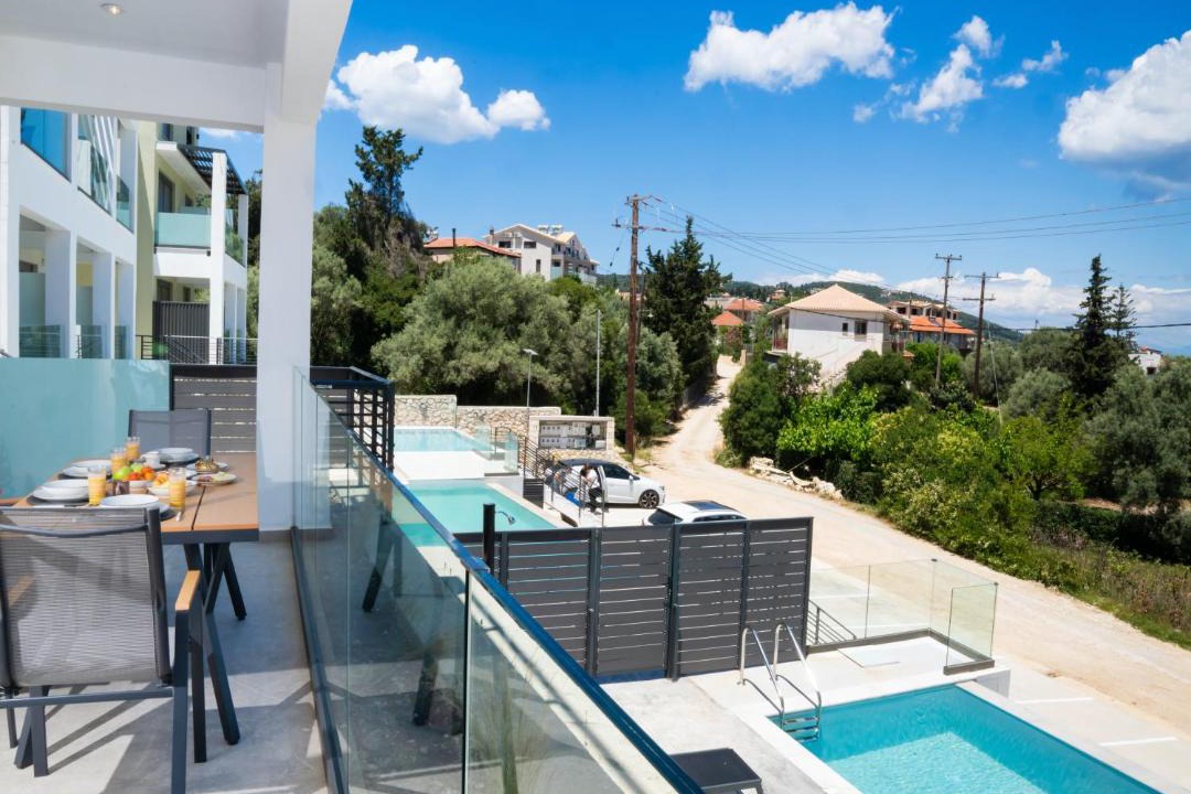 Photo of Patio Balcony in Nikiana