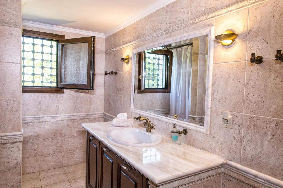 Photo of Bathroom in Pefkochori