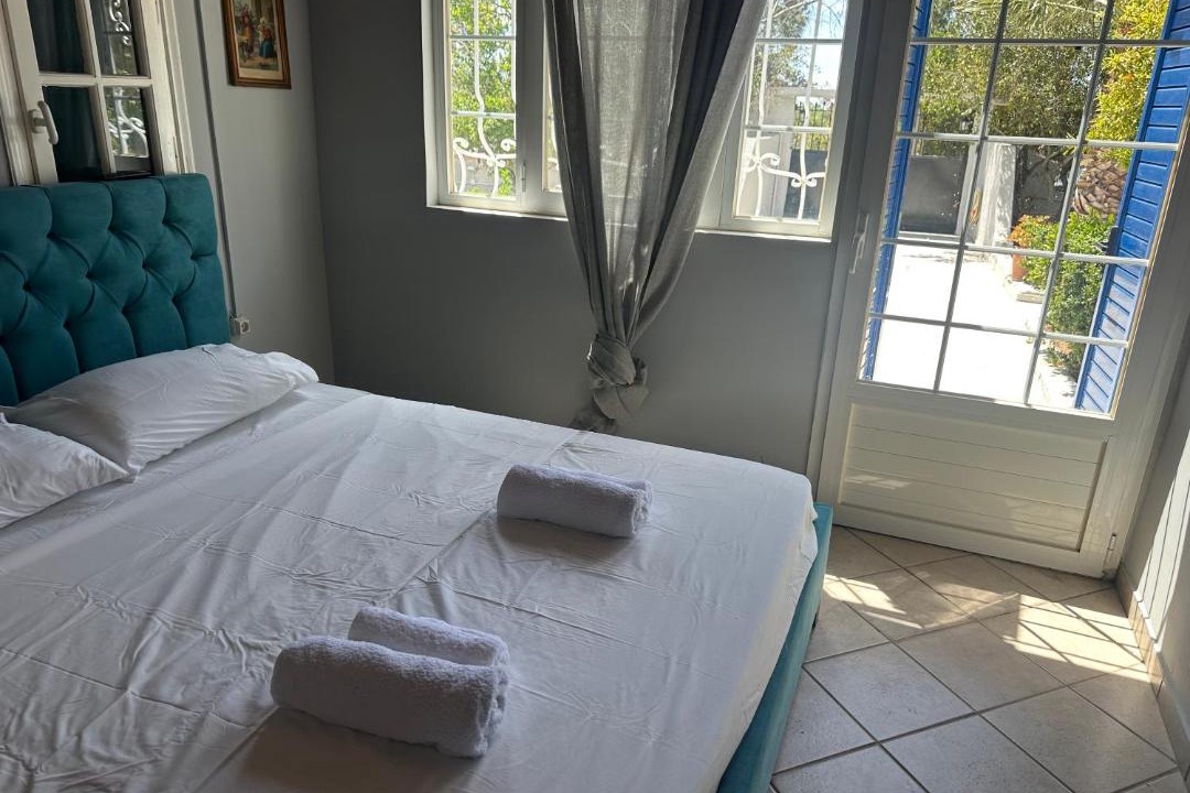 Photo of Bedroom in Lavreotiki